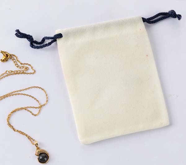 Velvet Pouch for Jewelry Wholesale 