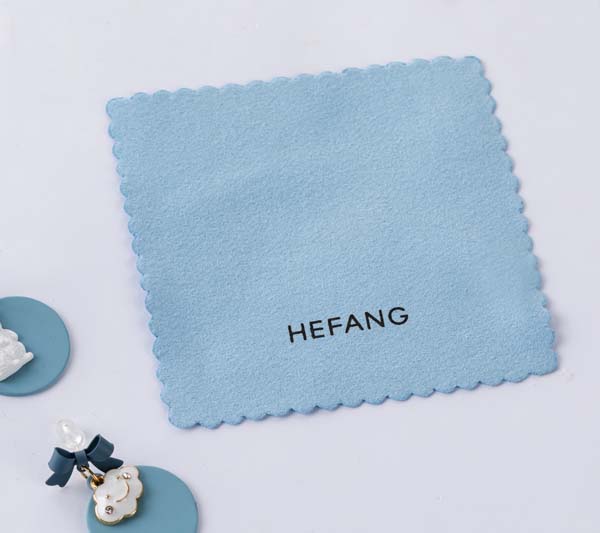 microfiber jewelry pouch and jewelry cleaning cloth 