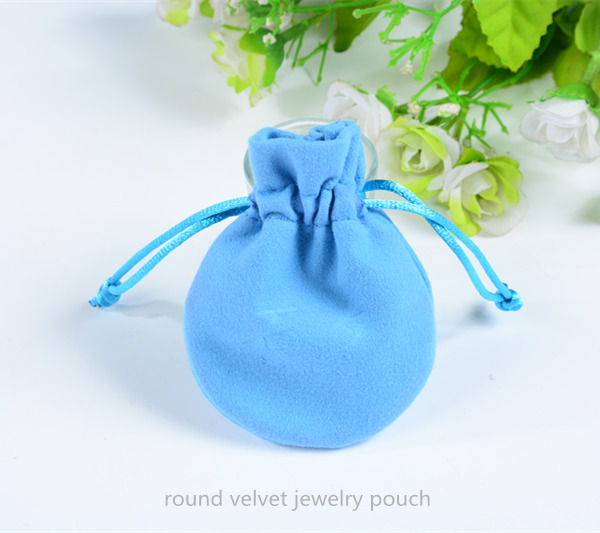 round velvet jewelry pouch