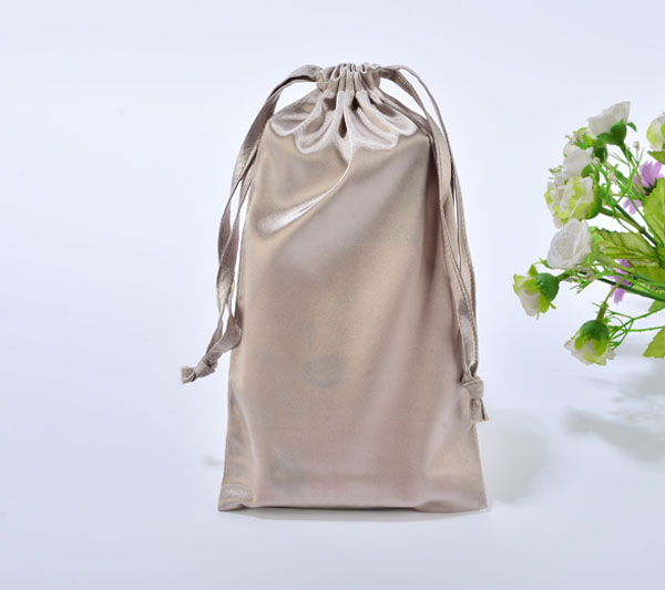 100% natural eco-friendly silk gift bag 